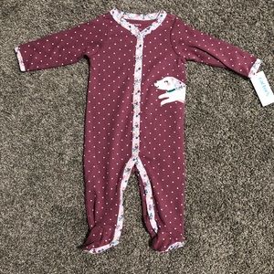 NWT Carter’s sleeper sz 9m